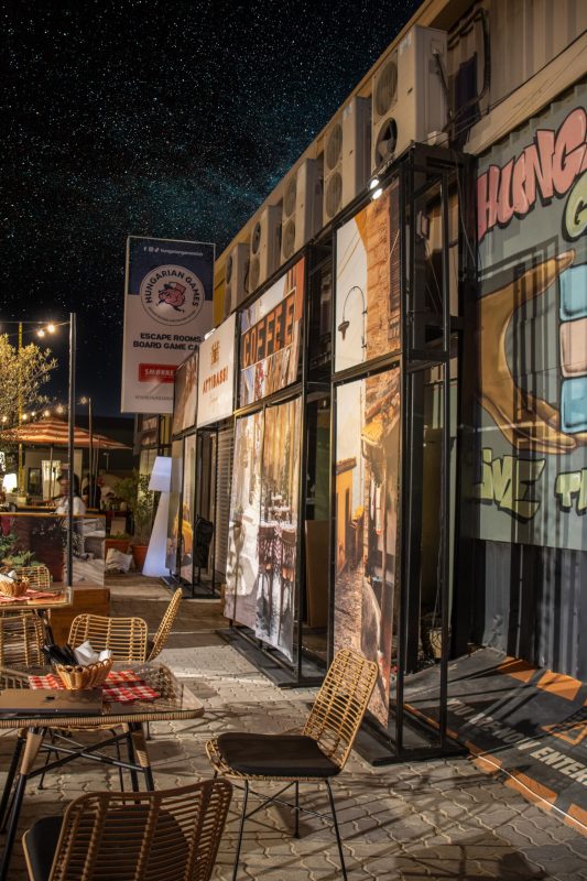 B-Frame-ItalianParty00028